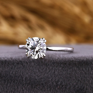 Bague solitaire en or blanc massif 18 carats, taille ronde, diamant de laboratoire, double griffe, bague de fiançailles, cadeau d'anniversaire de mariage - Product Image 4