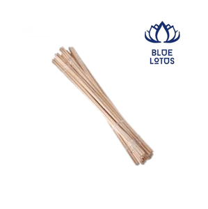 บลูโลตัสฟาร์ม น้ำหอมปรับอากาศแบบแท่งหวาย ทำมือ ปราศจากแอลกอฮอล์ เป็นมิตรต่อสิ่งแวดล้อม บริสุทธิ์จากธรรมชาติ ปราศจากสารตะกั่ว กลิ่นหอมสดชื่น - Product Image 1