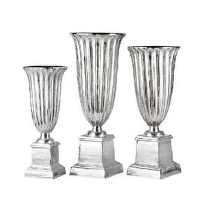 แจกันดอกไม้ แจกันโลหะสำหรับโต๊ะงานแต่งงานและตกแต่งบ้านสำนักงาน ของตกแต่งบ้านสไตล์โมเดิร์นและคุณภาพสูง - Product Image 4