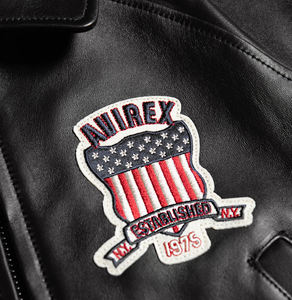 แจ็คเก็ตหนังครอป Avirex ระบายอากาศได้ดีสำหรับผู้หญิง ดีไซน์สั่งทำพิเศษ ขายดี สีดำ แจ็คเก็ตหนัง Avirex สำหรับผู้หญิง - Product Image 5