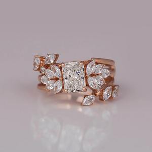 Bague en Moissanite et diamant en plaqué or 10/14/18K, bijoux de fiançailles ou d'anniversaire pour femmes en argent sterling - Product Image 1