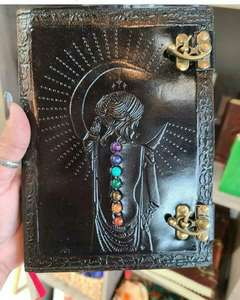 Carnet de notes en cuir véritable avec papier vierge vintage fait main, 7 Stones Lady Leather Journal, unisexe - Product Image 4