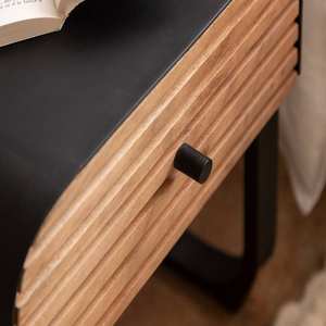 Mesita de noche Vandana Grand Zenova en madera de mango y metal - Product Image 2