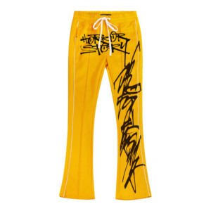 Pantalon évasé jaune pour homme avec imprimé graffiti noir, taille élastique, cordon de serrage, style streetwear, jogging décontracté - Product Image 1