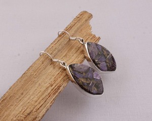 Pendientes de Plata de Ley 925 con Charoita Morada y Cobre, Piedra Preciosa Compuesta Natural, Forma Elegante, Pendientes Colgantes Hechos a Mano - Product Image 5