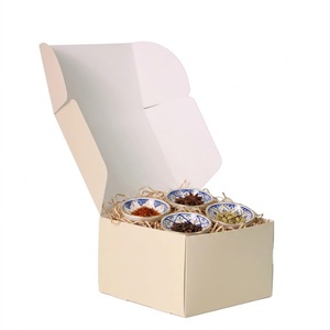 Meilleures ventes au Vietnam : Boîtes d'expédition recyclables en papier couché imprimé feuille d'or, auto-érectables, pour chapeaux et vêtements - Product Image 3