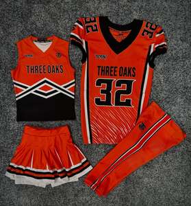 Ensemble maillot et pantalon de football américain personnalisé par sublimation pour homme, orange rayé, respirant, avec numéro 32 et logo d'équipe - Product Image 4