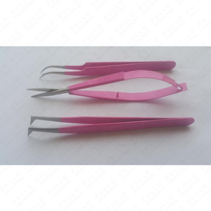 Ensemble de pinces à cils et ciseaux à ressort personnalisés de qualité supérieure avec étui en cuir PU pour des outils de toilettage précis des sourcils - Product Image 5