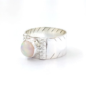 แหวนโอปอลเอธิโอเปียคุณภาพดี น้ำหนัก 4.8 กรัม - Product Image 1