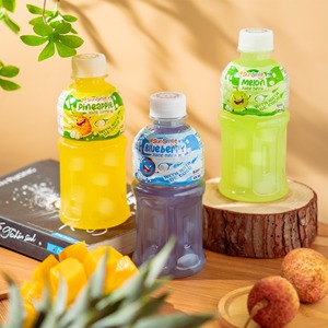 Precio al por Mayor SUN SMILE Bebida de Jugo de Durazno NAWON en Botella PET de 320ml con Nata de Coco Fabricante de Bebidas OEM/ODM - Product Image 5