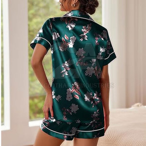 Conjunto de Pijama Sexy para Mujer, Camiseta de Dormir con Botones y Pantalones Cortos de Satén, Conjunto de Verano 2026, Ropa de Dormir Suave y Transpirable - Product Image 5