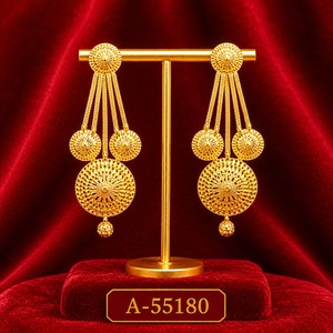 Pendientes Colgantes Ovalados de Aleación Chapada en Oro con Circonitas y Diseño Floral Ornamentado para Bodas y Fiestas, Joyería de Moda para Mujer - Product Image 3