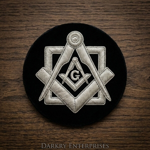 Écusson de blazer personnalisé brodé main en fil de bullion, badge uniforme de luxe en velours avec fil doré, broderie en forme d'écusson, logo de blason - Product Image 2