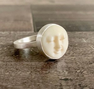 Bague artisanale Shree Om Creations en argent sterling 925 avec pierre précieuse turquoise naturelle, forme poire 9x12mm, sertie clos, certifiée IGI - Product Image 4