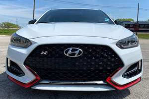 Buena oferta: Veloster N 2020, transmisión manual de 6 velocidades, 275 hp, motor turbo de 4 cilindros - Product Image 3
