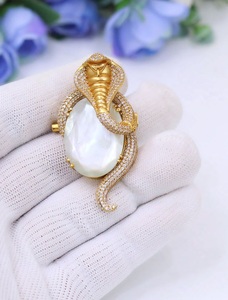 Stylish Premium Quality Brass Gold Plated Stone Look CZ Zircon Brooch For Men And Boys Wedding Wear Collection - Product Image 3