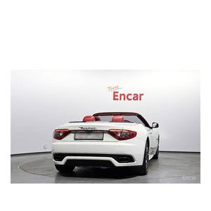 Maserati GranCabrio 4.7 Sport avril 2016 53 767 km Norme d'émission Euro V Boîte de vitesses automatique Volant à gauche Sièges en cuir Arrière - Product Image 4