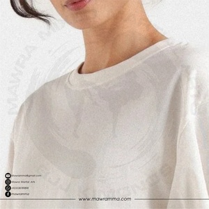 Camiseta de Manga Corta con Cuello Redondo, Color Sólido, Logotipo Personalizado, Estilo Urbano, Tejido Grueso de Poliéster/Algodón, Hombros Caídos, Unisex - Product Image 4