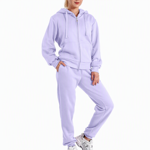 Conjunto deportivo personalizado para mujer, con chaqueta con cremallera y pantalones de chándal, tela que absorbe la humedad, para entrenamiento atlético, ropa deportiva informal. - Product Image 2