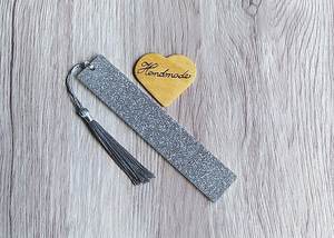 Marque-page en résine best-seller avec paillettes dorées, couleur rouge transparente, nouveaux articles artisanaux pour bibliothèque, bureau, porte-pages de livre - Product Image 3