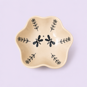 Tazón Cónico de Cerámica Mahaguthi con Diseño Floral y de Libélula, Hecho a Mano, Apto para Microondas, Ecológico y Duradero para Servir Alimentos - Product Image 2