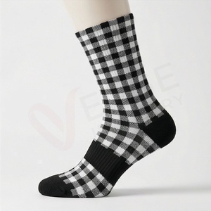 Men's Crew <b>Socks</b> Solid <b>Color</b> Knitted Breathable Cotton Polyester Spandex Autumn Daily Wear Regular Style - Product Image 3
