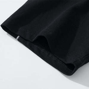 เสื้อยืดทรงบ็อกซ์ แขนสั้น ผ้าคอตตอนหนา พิมพ์ลายกราฟิก ทรงโอเวอร์ไซส์ สำหรับผู้ชาย - Product Image 6