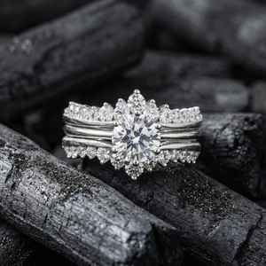 Anillo de doble banda con diseño de rayos de sol y diamantes de moissanita de corte redondo, plata 925 original, ideal para mujeres, regalo de boda o promesa, joyería para ella. - Product Image 3