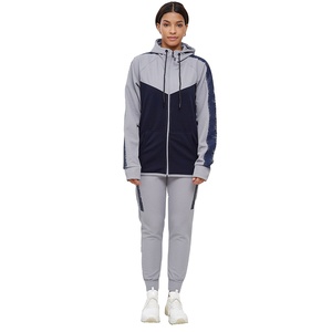 Active Wear Jogger con capucha de lana de algodón para mujer a prueba de viento y transpirable cremallera chándal conjuntos de talla grande para invierno - Product Image 1
