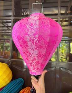 โคมไฟไหมสีธรรมชาติสองเฉดสีแบบสั่งทำพิเศษสำหรับตกแต่งงานอีเว้นท์ ผลิตในเวียดนาม - Product Image 2