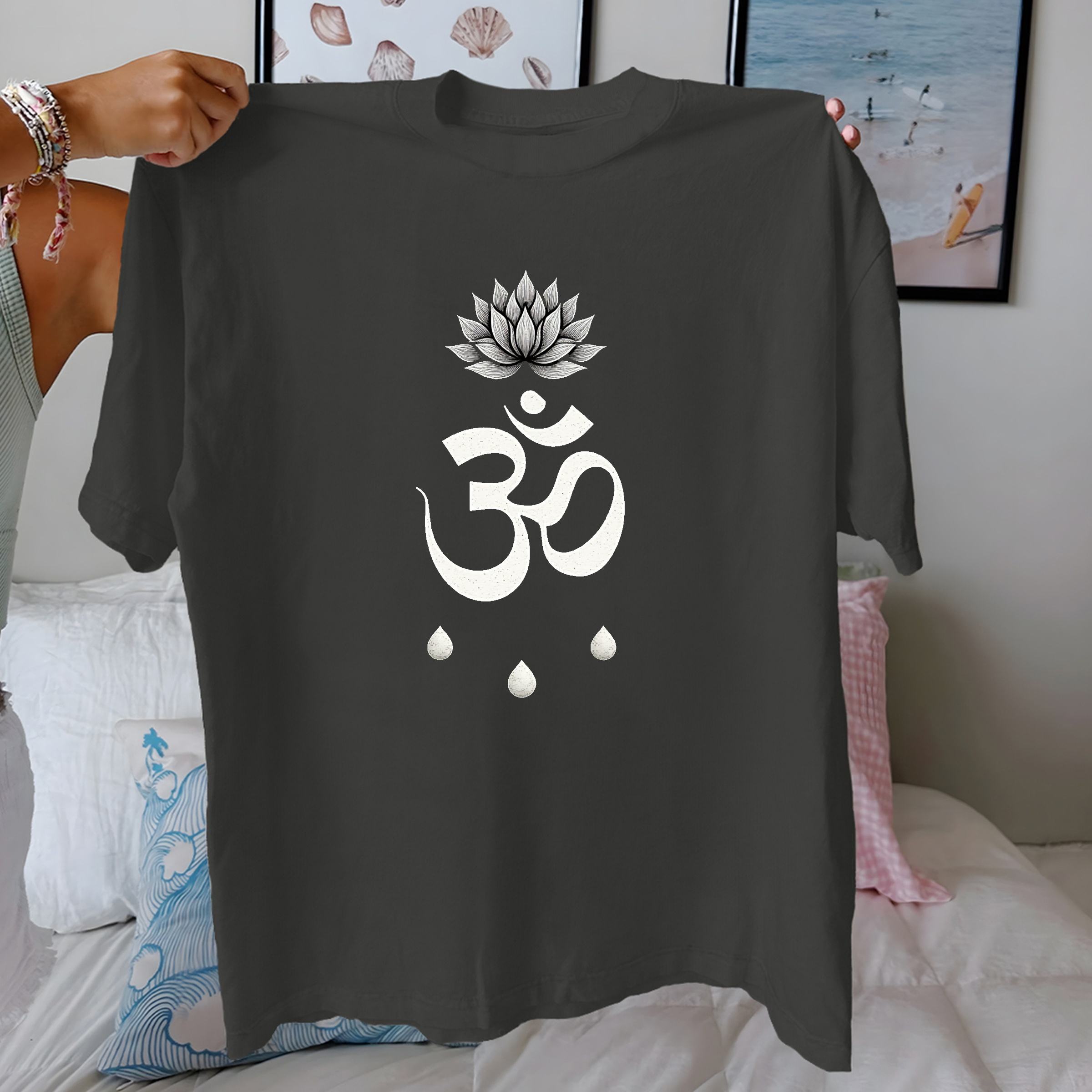 สีเทาเข้ม