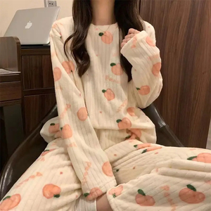 เสื้อฮู้ดโอเวอร์ไซส์ผ้าฟลานเนลขนแกะสำหรับฤดูหนาว แบบ unisex แขนยาว ไซส์เดียว สไตล์ผ้าห่ม ชุดนอน - Product Image 1