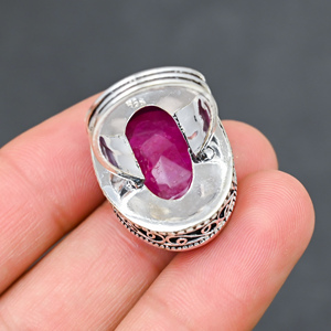 Magnifique bague tendance en argent sterling 925 massif avec pierre précieuse rubis rouge, faite à la main, vente en gros - Product Image 4