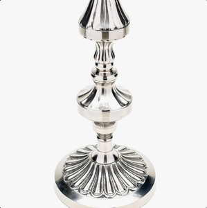 Support de bougie décoratif en métal argenté orné, fait main, écologique, pour bougie pilier, centre de table de mariage, style vintage - Product Image 2