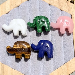 Figurine d'éléphant en agate blanche polie, sculptée à la main, pierre brute, pour la fabrication de bijoux, vente en gros - Product Image 6