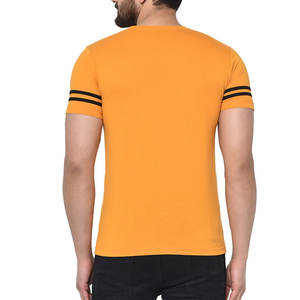 Camiseta de Hombre de Tela Cómoda y de Calidad, Estilo Moderno, con un Look Limpio y Corte Regular, Camiseta Deportiva para Uso en Exteriores - Product Image 4