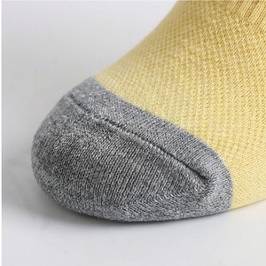 Chaussettes courtes jaunes, couleur unie, respirantes, en mélange de coton tricoté, pour usage quotidien des adultes - Product Image 6