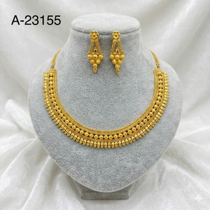 MOLL JEWELLERS Ensemble de bijoux vintage plaqué or 24 carats pour femme, collier et boucles d'oreilles en alliage de zinc, zircon et cristal, tendance - Product Image 4