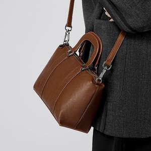 Bolso de Hombro de Cuero Genuino Retro de Moda 2026, Bolso Tipo Satchel para Mujer, Versátil, Impermeable y Ecológico - Product Image 4