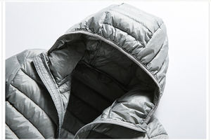 Chaqueta acolchada brillante de plumas de ganso para hombre, estilo moderno, en promoción - Product Image 3