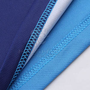 Uniforme de voleibol elegante hecho con tela de secado rápido, perfecto para equipos escolares, clubes deportivos y jugadores profesionales de voleibol. - Product Image 4