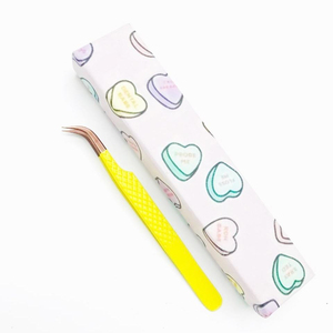 Pince à épiler pour extensions de cils en acier inoxydable, couleur jaune, durable, légère et écologique - Product Image 1