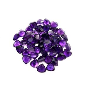Piedras preciosas facetadas de amatista natural con corte trillón de 5 mm, cuentas sueltas de amatista para la fabricación de joyas, piedra de amatista púrpura genuina para joyería. - Product Image 4