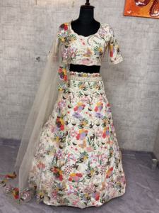 Lehenga de Seda Premium con Falda de 4 Metros, Elegante para Bodas, Fiestas y Eventos Étnicos para Mujeres - Product Image 4