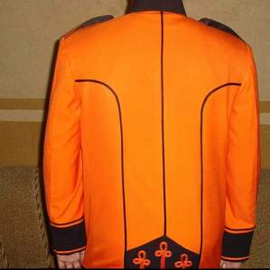 Chaqueta de Estilo Negro para Hombre, Cuello Alto, Manga Larga, Cierre de Botones, Ribete Blanco a Rayas, Bordado Dorado, Mezcla de Algodón, Personalizable para Equipos - Product Image 5