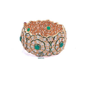 Aishwarya Emerald Green Polki Fashion Bracelet - Product Image 1