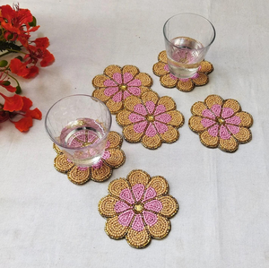 Ensemble de sous-verres perlés à motif floral personnalisable, en verre artisanal, pour accent de table de mariage, de Noël ou de fête, à prix abordable - Product Image 4