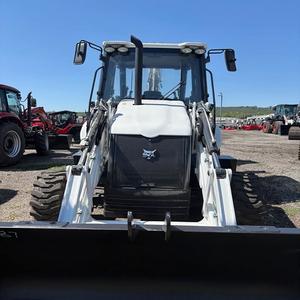 Retroexcavadora Bobcat B760 de calidad premium que ofrece alta estabilidad de torque y larga vida útil para entornos de trabajo exigentes. - Product Image 5