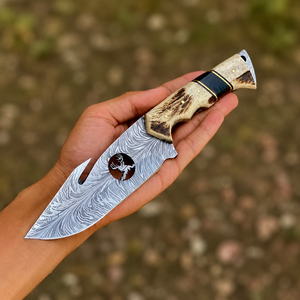 Cuchillo Bowie de Damasco Hecho a Mano con Cuerno de Ciervo, Regalo de Cumpleaños para Novio, Regalo de Aniversario para Papá, Regalo de Boda para - Product Image 2