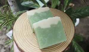Savon artisanal naturel du Vietnam à base de plantes, savon de bain à base de plantes avec huile de coco et ingrédients à base de plantes pour la vente en gros et au détail - Product Image 3